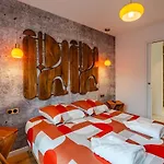 Apartament Bleuet *